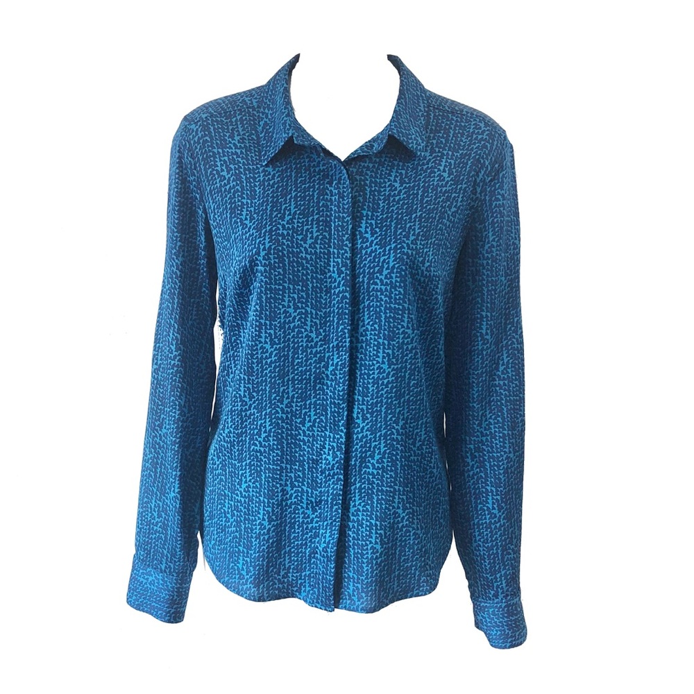 Ann Taylor Long Sleeve Button Down